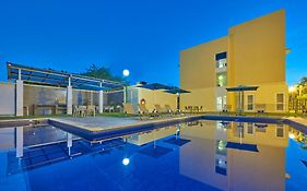 Hotel City Express Playa Del Carmen